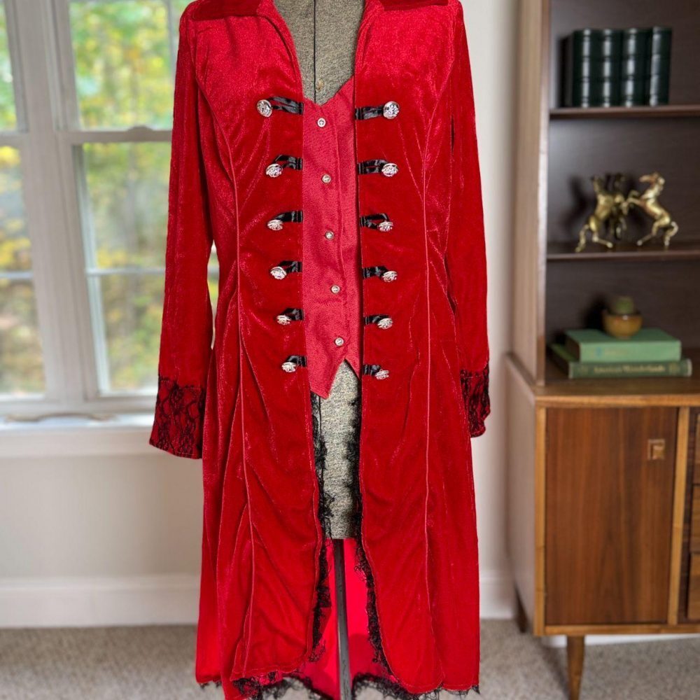 Red Velvet Steampunk Pirate Coat Lace Cuffs Halloween Costume Women's L